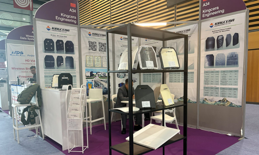 湖南尊龙体育携最新防弹产品亮相法国欧洲国际防务展